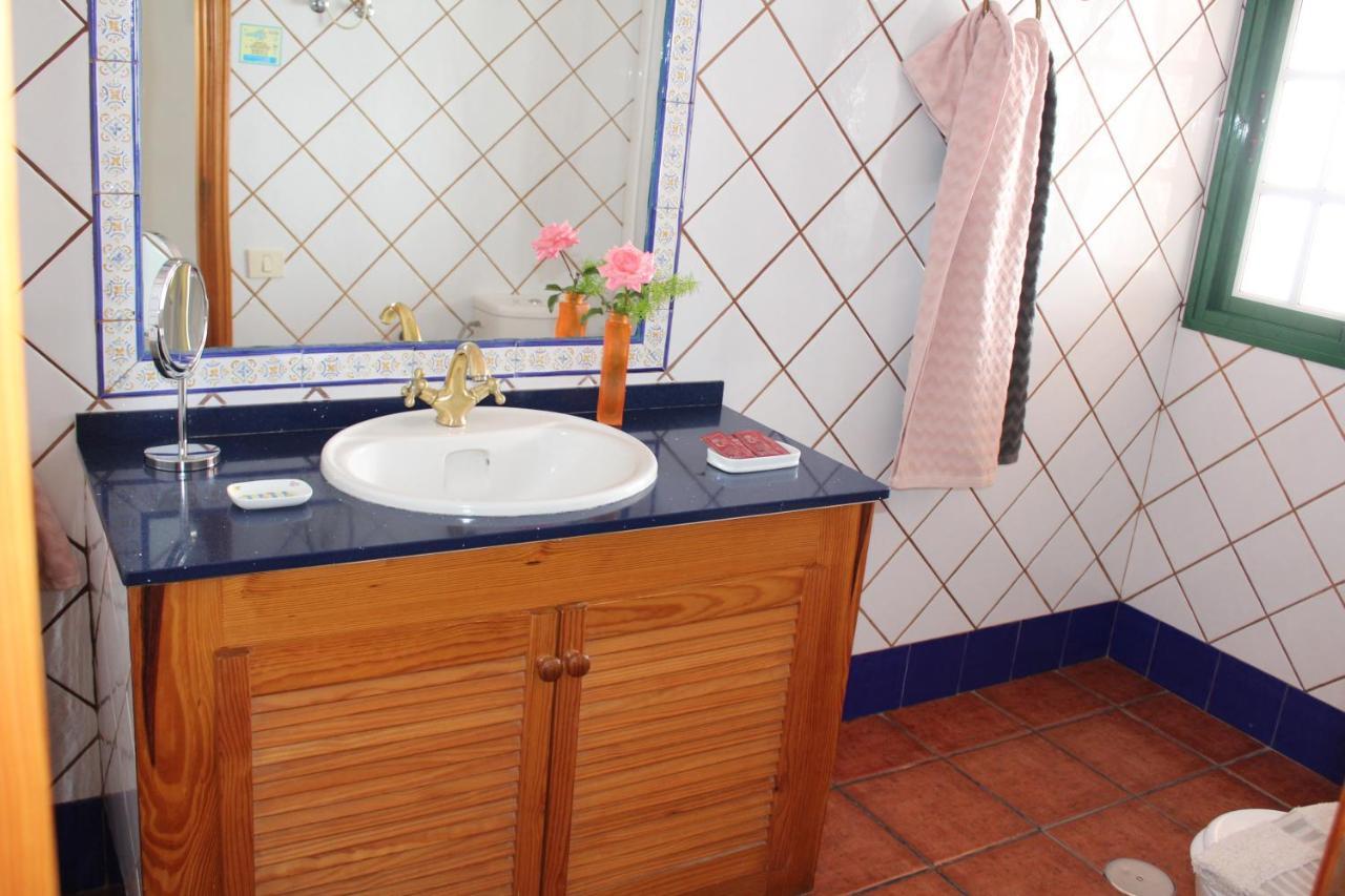 Casa La Majada (Adults Only) Konuk evi Los Llanos De Aridane Dış mekan fotoğraf